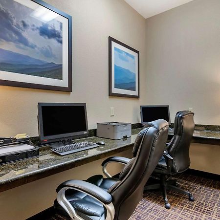Comfort Inn & Suites Blue Ridge Zewnętrze zdjęcie